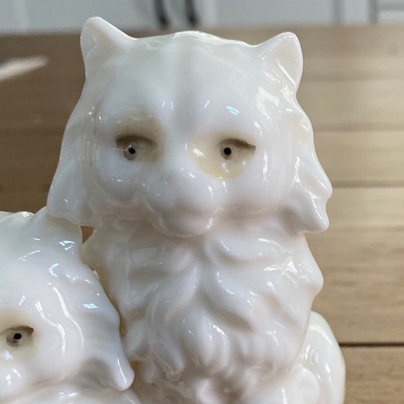 Vintage Lenwile Ardalt Verithin Japanese Porcelain White Cats figurine - Picture 9 of 10